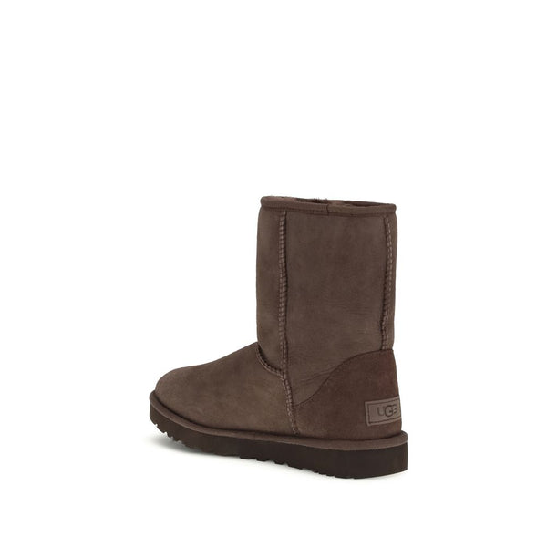 Braune Lederstiefel