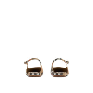 Braune Stoff-Ballerinas