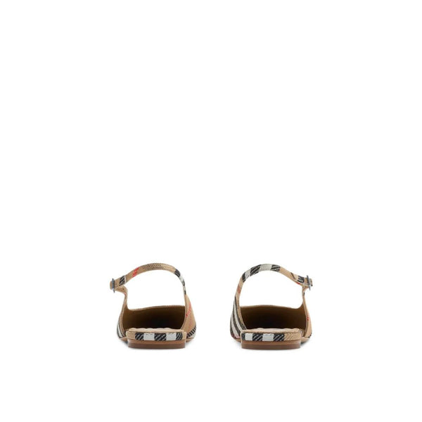 Braune Stoff-Ballerinas