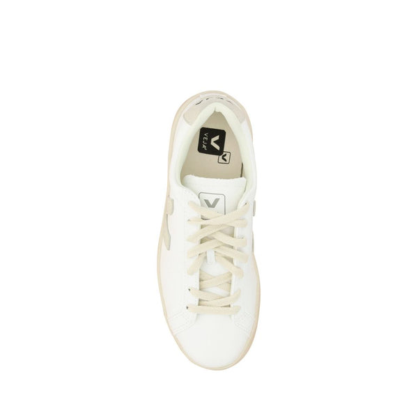 Weiße Gummisohle Sneakers mit niedrigem Schaft
