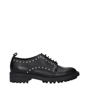 Schwarze Leder Oxfords und Derbies