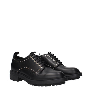 Schwarze Leder Oxfords und Derbies