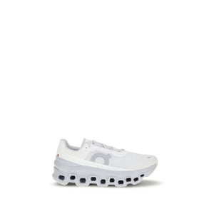 Weiße Polyester-Sportschuhe