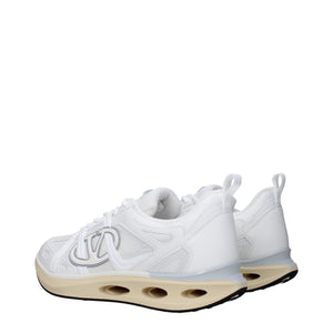 Weißer Stoff Sportliche Turnschuhe