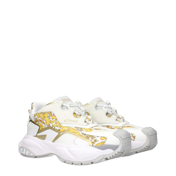 Goldene Stoff-Sneaker mit niedrigem Schaft