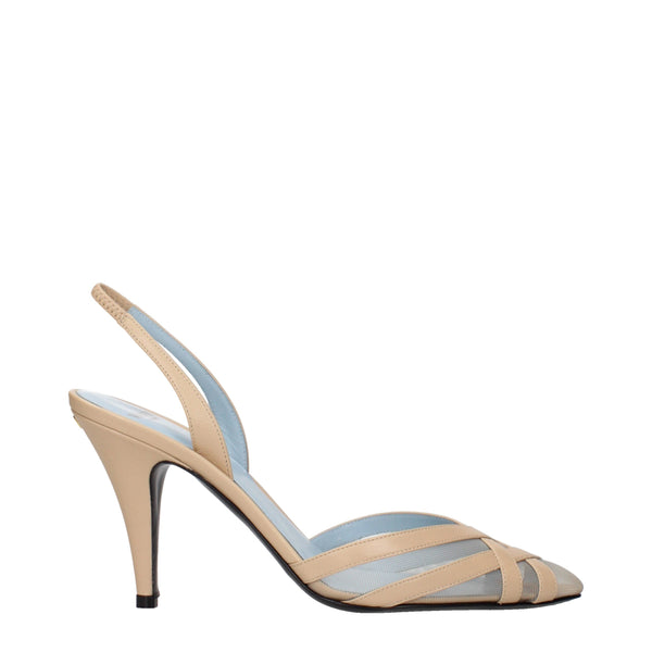 Beigefarbene Leder-Stilettosandalen
