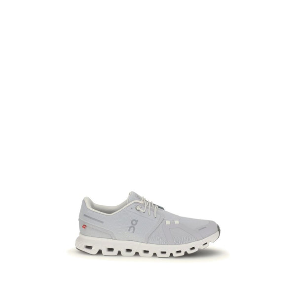 Weiße Stoff-Sneaker für Sport und Freizeit