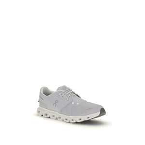 Weiße Stoff-Sneaker für Sport und Freizeit