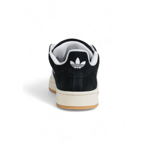 Schwarzer Wildleder Sneaker