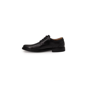 Schwarze Leder-Oxfords und -Derbies