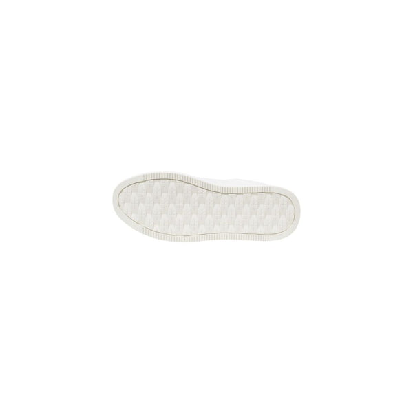 Silberner Leder-Sneaker