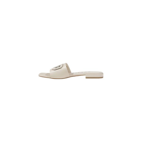 Cremefarbene Leder-Sandale