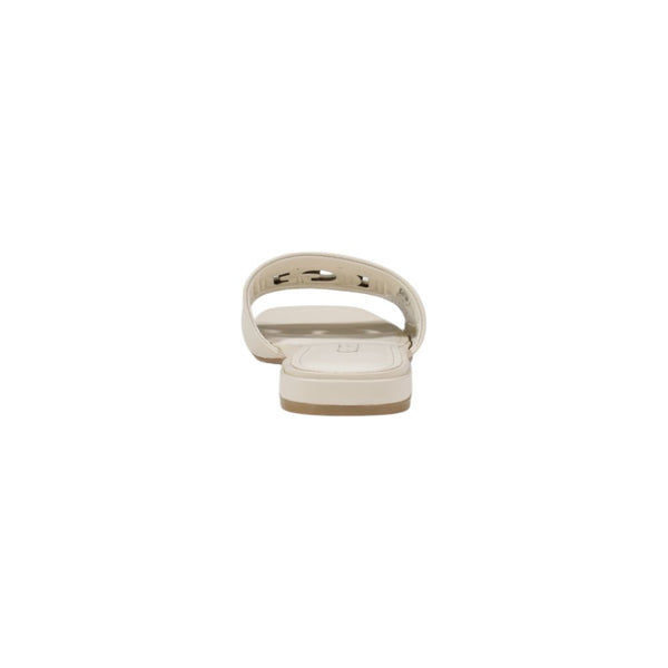 Cremefarbene Leder-Sandale
