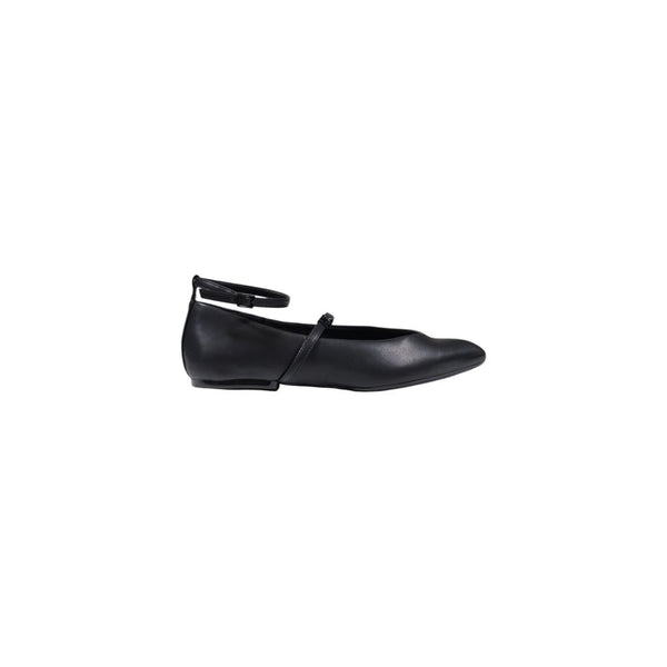 Schwarze Polyester-Plateau-Pumps