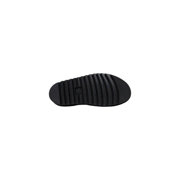 Schwarze Ledersandalen