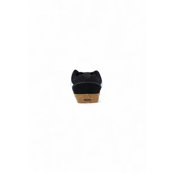 Schwarze Wildleder-Sneaker mit niedrigem Schaft
