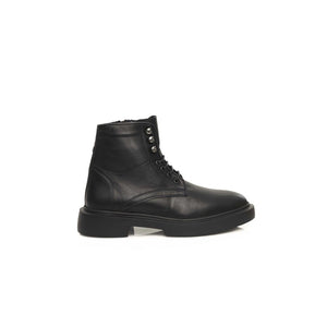 Schwarzer Kalbsleder Herrenstiefel
