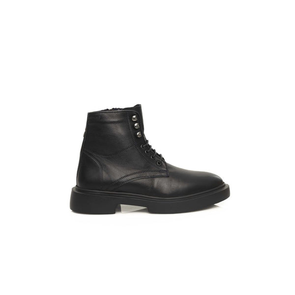 Schwarzer Kalbsleder Herrenstiefel