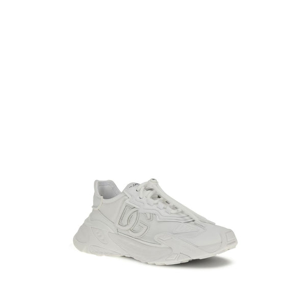 Weiße Polyamid-Sportschuhe