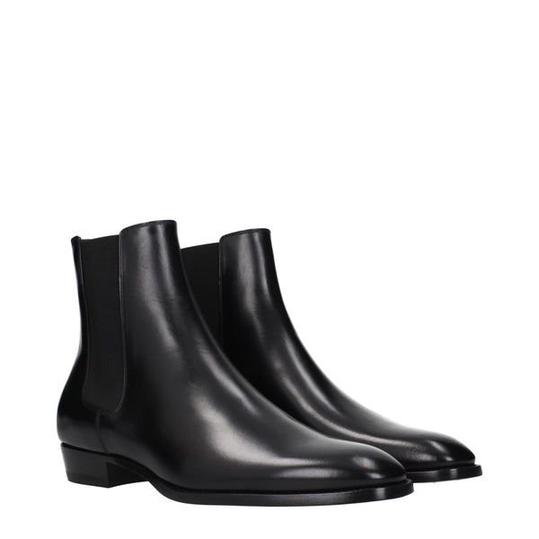Schwarze Lederstiefeletten