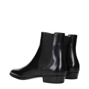Schwarze Lederstiefeletten