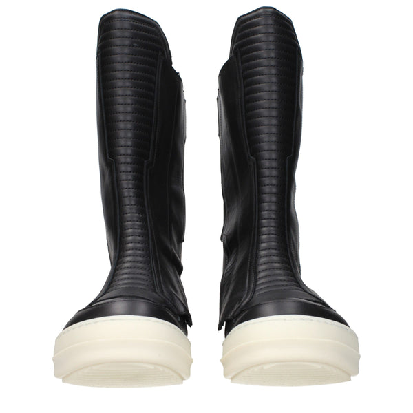 Schwarze Lederstiefeletten