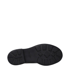 Schwarze Leder Oxfords und Derbies