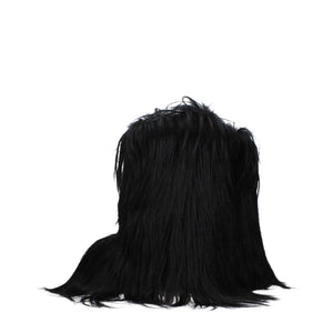 Schwarze Fellstiefel