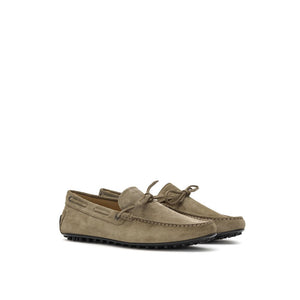 Beige Wildleder Mokassin
