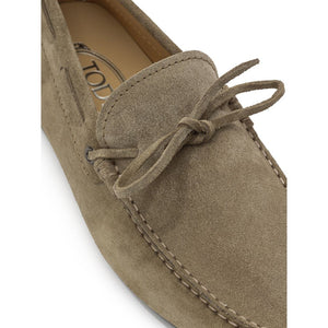 Beige Wildleder Mokassin