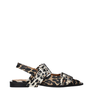 Braune Stoff-Flachsandalen