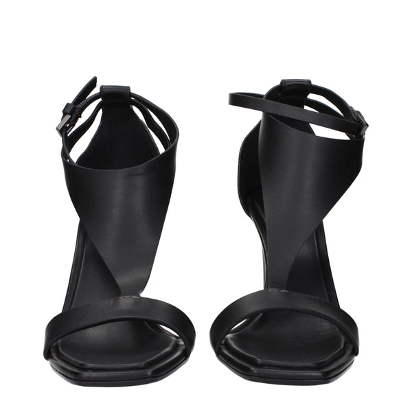 Schwarze Leder-Stilettosandalen