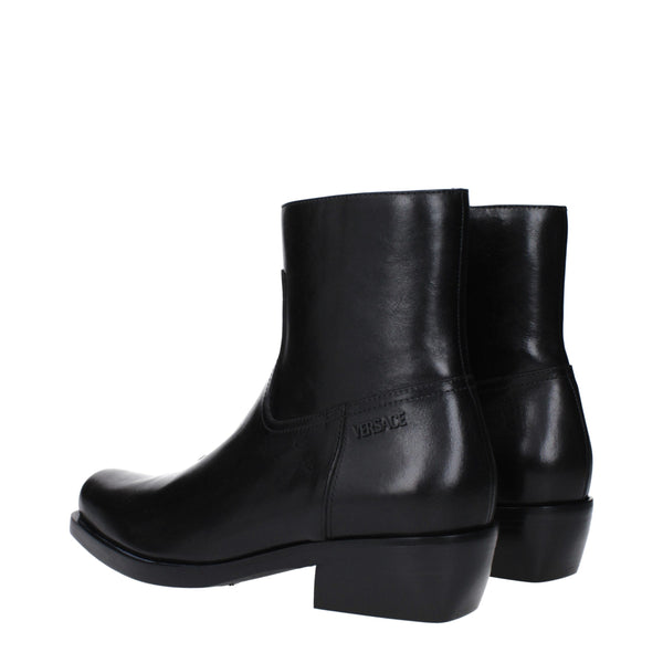 Schwarze Lederstiefeletten
