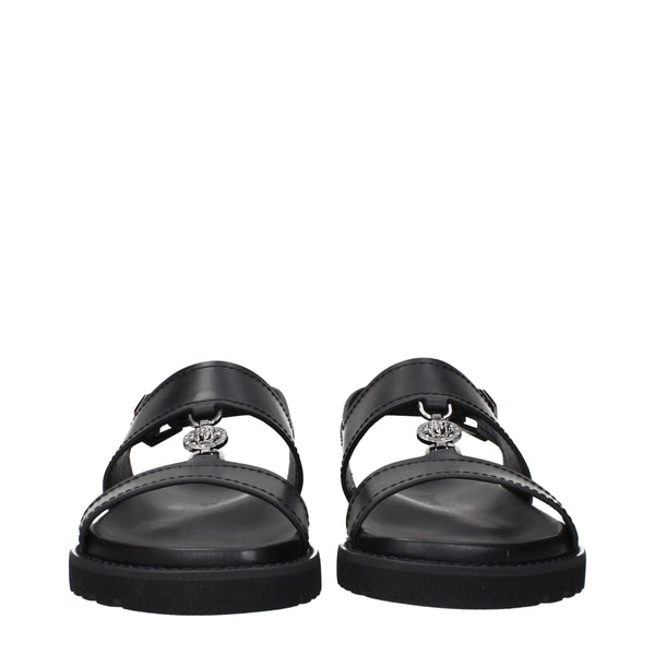 Schwarze Ledersandalen