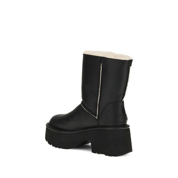 Schwarze Leder-Flachstiefel