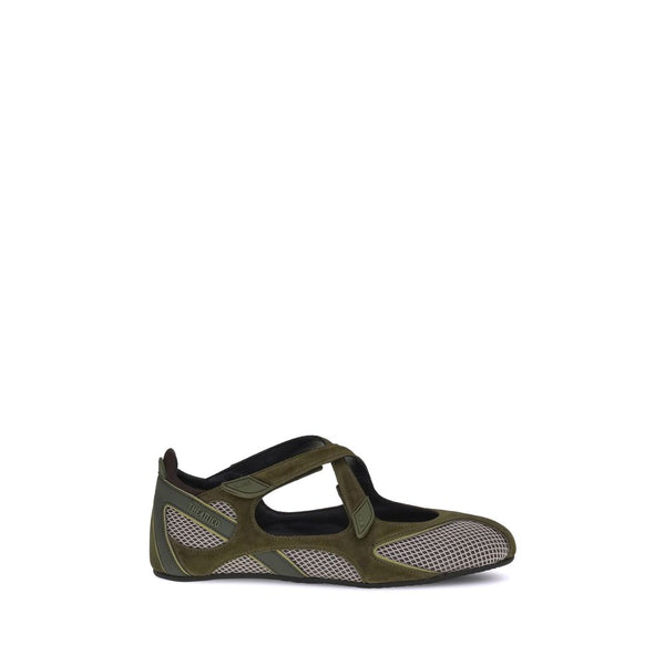 Grüne Polyethylen-Ballerinas