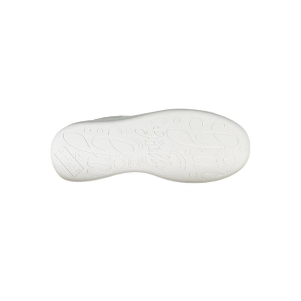 Weißer Polyethylen-Sneaker