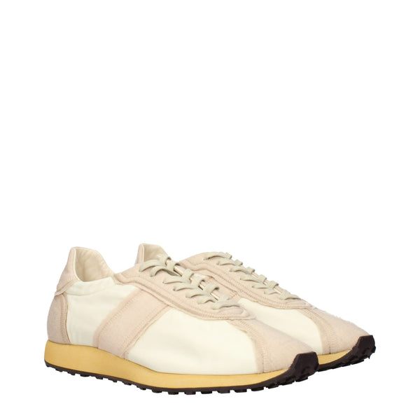 Beigefarbene Stoff-Sneaker