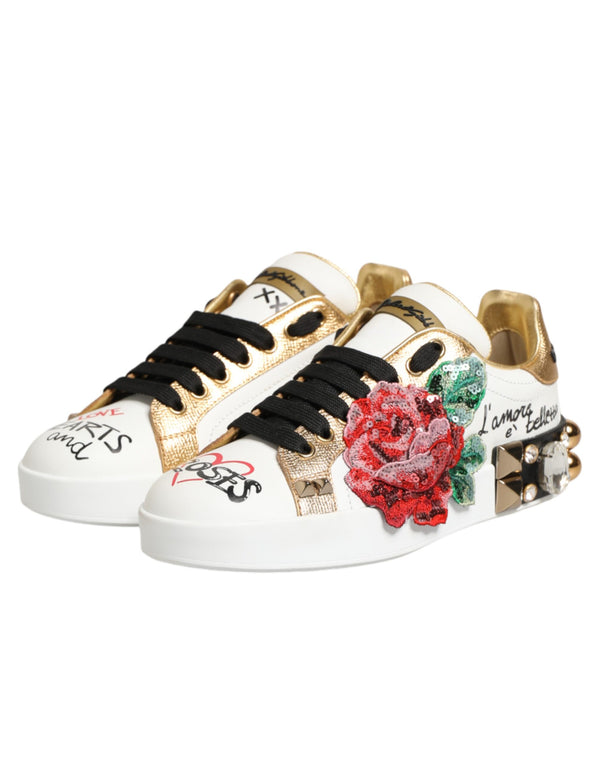 Weiße Leder-Sneaker mit Blumen-Applikationen und Nieten