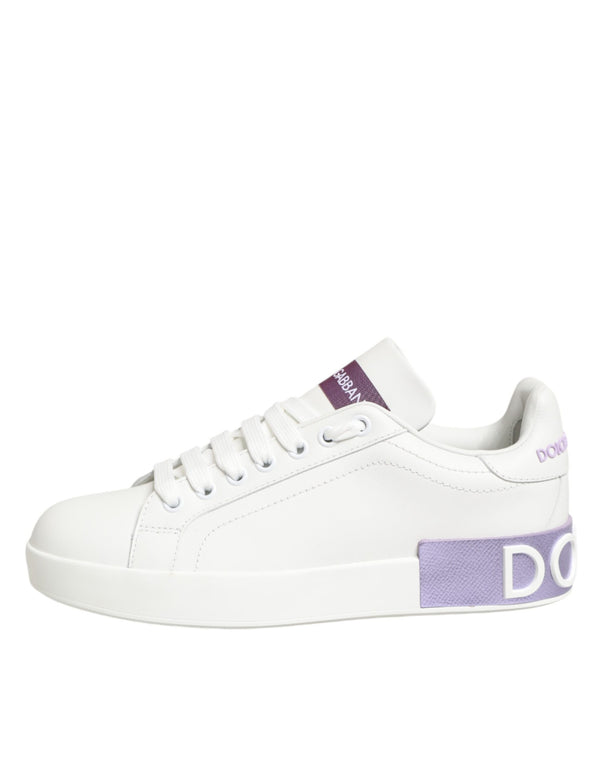 Weiße Sneakers aus Leder mit Lila Akzenten