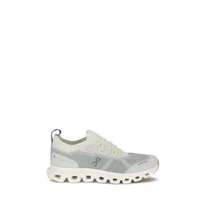 Weiße Polyester-Sportschuhe