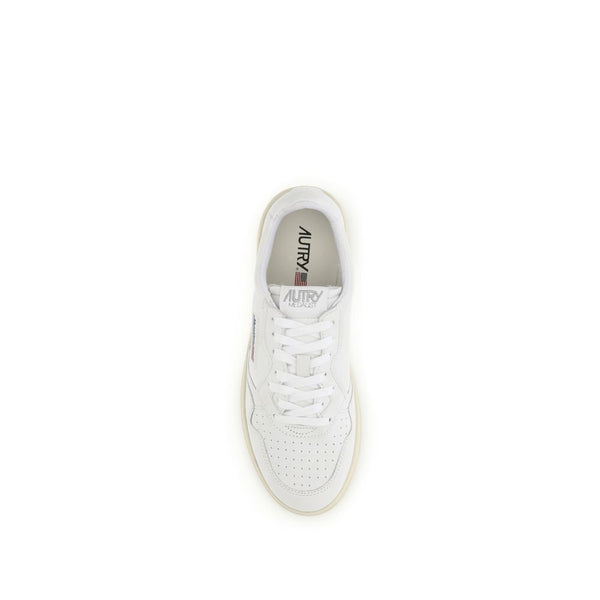 Weiße Gummisohle Sneakers mit niedrigem Schaft