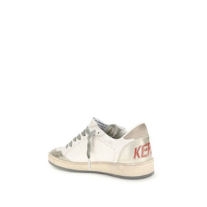 Weiße Leder-Sneaker mit niedrigem Schaft