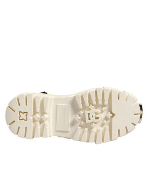 Weiße Leder-Stiefeletten mit Gummi-Logo