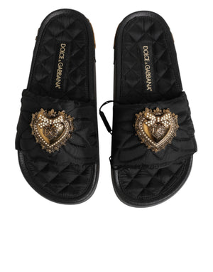 Schwarze Devotion Matelassé Leder-Pantoletten
