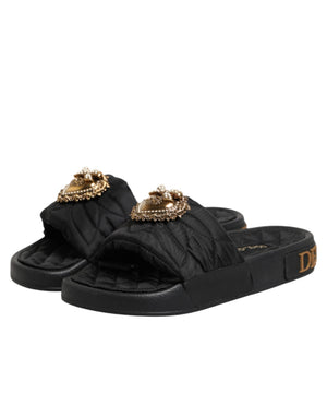 Schwarze Devotion Matelassé Leder-Pantoletten
