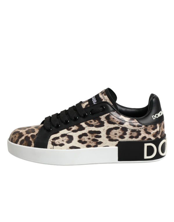 Braune Leder-Sneakers mit Leopardenmuster