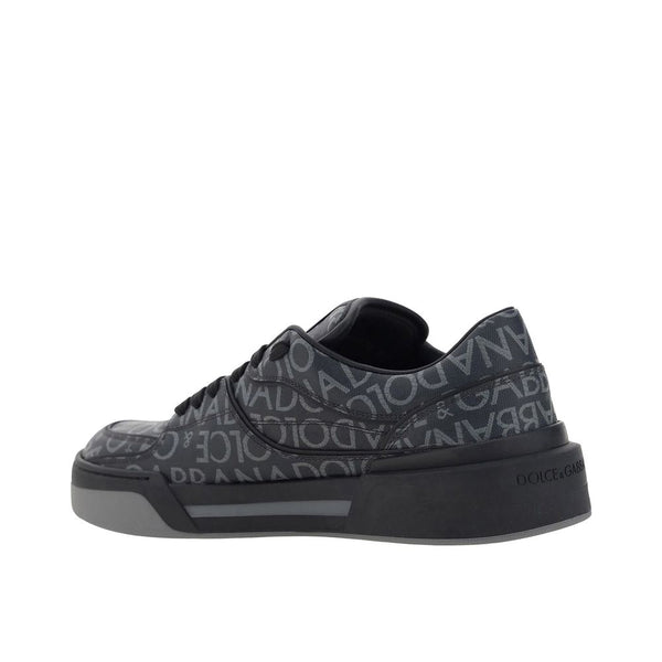 Schwarze Sneakers aus Baumwolle