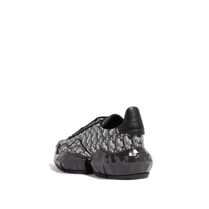 Schwarze Sneaker aus Kalbsleder