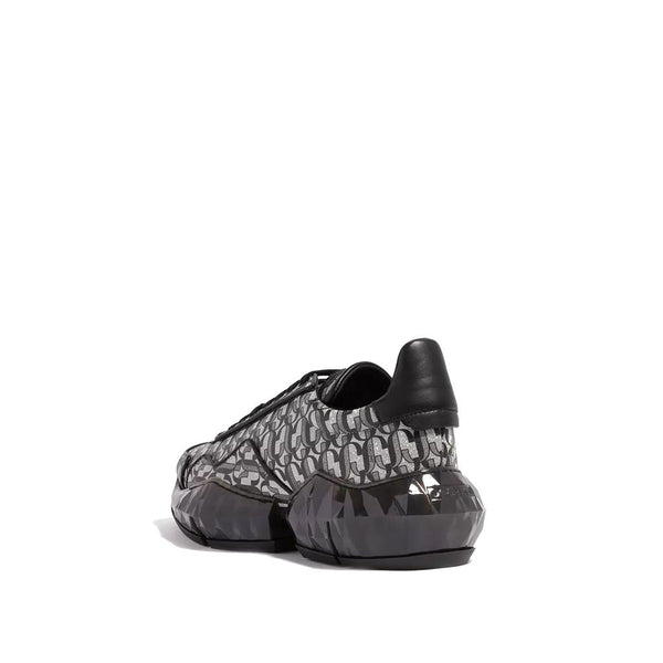Schwarze Sneaker aus Kalbsleder